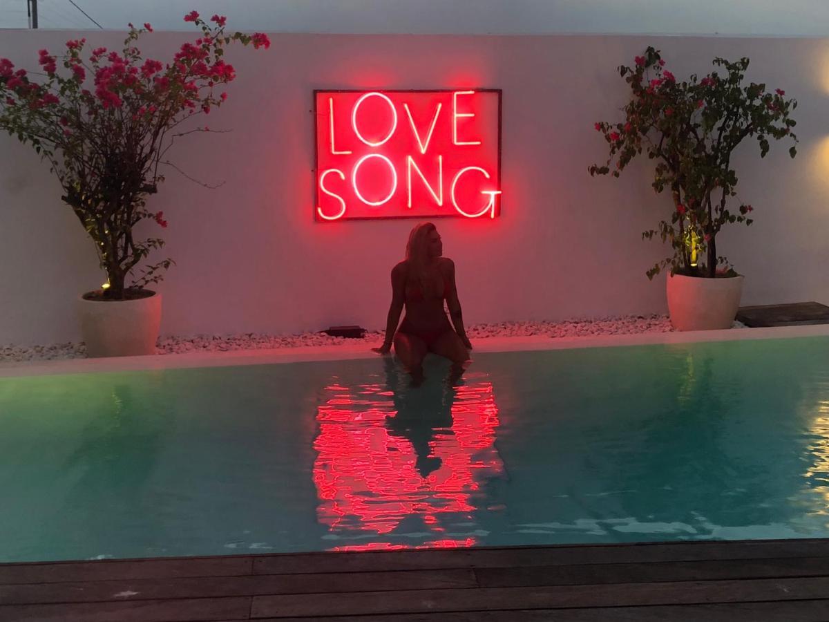 Song Boutique *